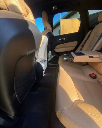 Volvo XC 60 cena 138900 przebieg: 73360, rok produkcji 2019 z Tuchów małe 596